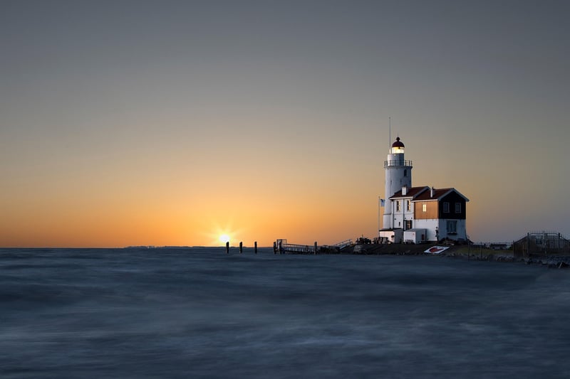 Lighthouse Love Nest